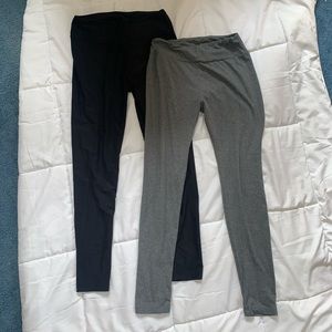 2 pairs of lularoe leggings!